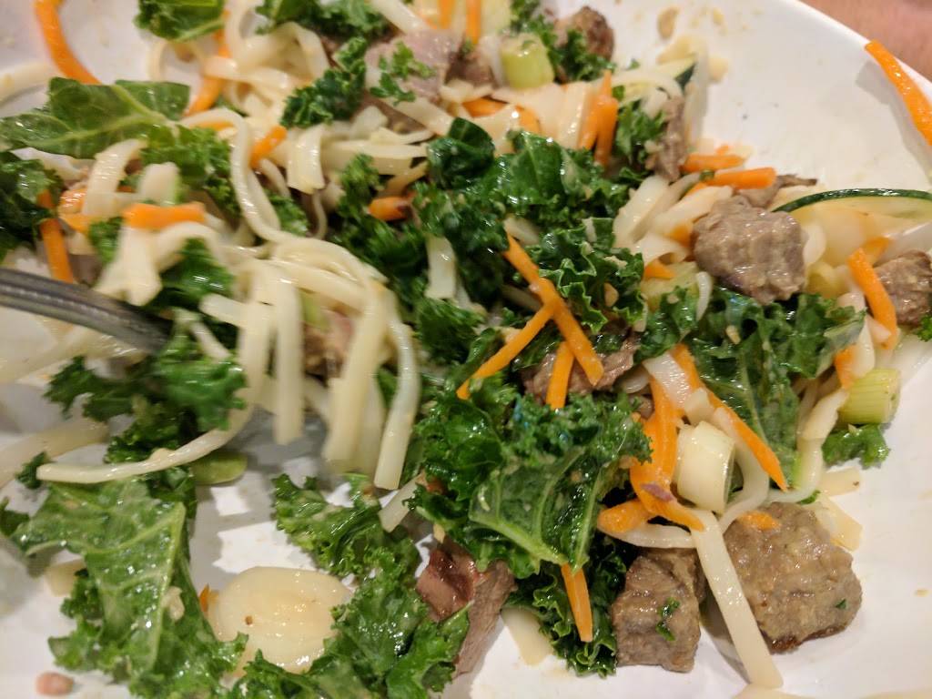 CoreLife Eatery | restaurant | 5040 N Big Hollow Rd, Peoria, IL 61615, USA | 3096436364 OR +1 309-643-6364