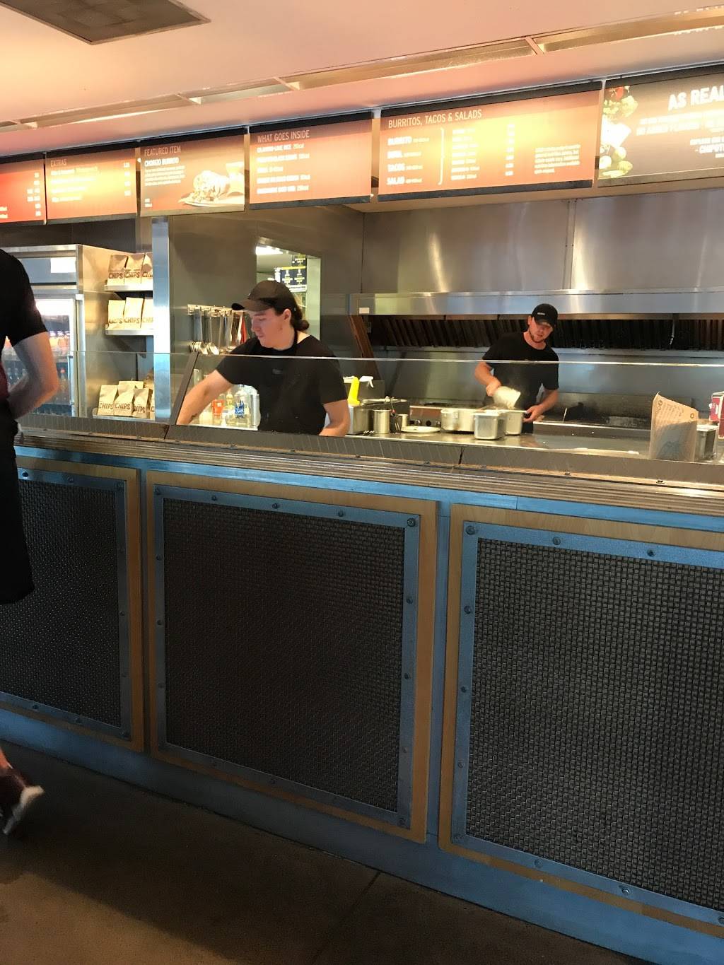 Chipotle Mexican Grill | restaurant | 401 N LBJ Dr, San Marcos, TX 78666, USA | 5123927577 OR +1 512-392-7577