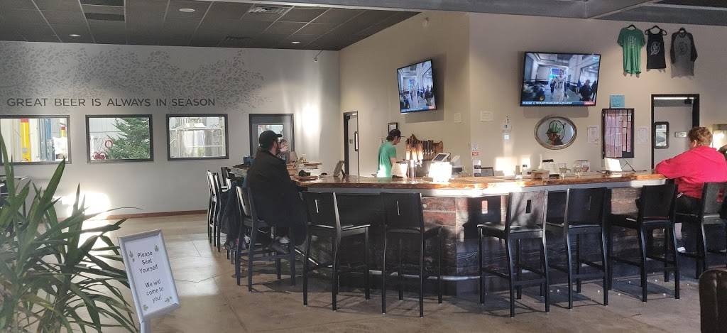 Hop Tree Brewing | night club | 1297 Hudson Gate Dr, Hudson, OH 44236, USA | 3303420060 OR +1 330-342-0060