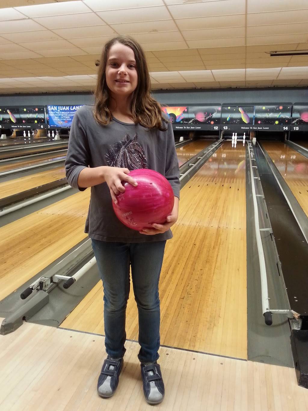 San Juan Lanes Bar & Grill | restaurant | 2821 Commercial Ave, Anacortes, WA 98221, USA | 3602937500 OR +1 360-293-7500