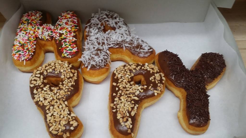 Tonys Donut House | bakery | 3216 E Florence Ave, Huntington Park, CA 90255, USA | 3235876071 OR +1 323-587-6071