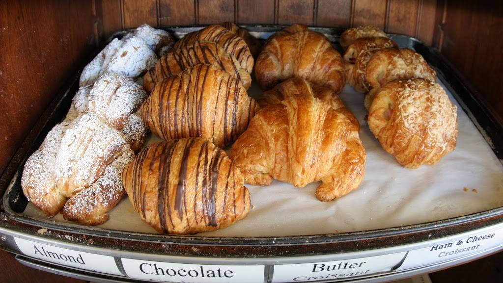 DAngelos Bread | bakery | 25 W Gutierrez St, Santa Barbara, CA 93101, USA | 8059625466 OR +1 805-962-5466