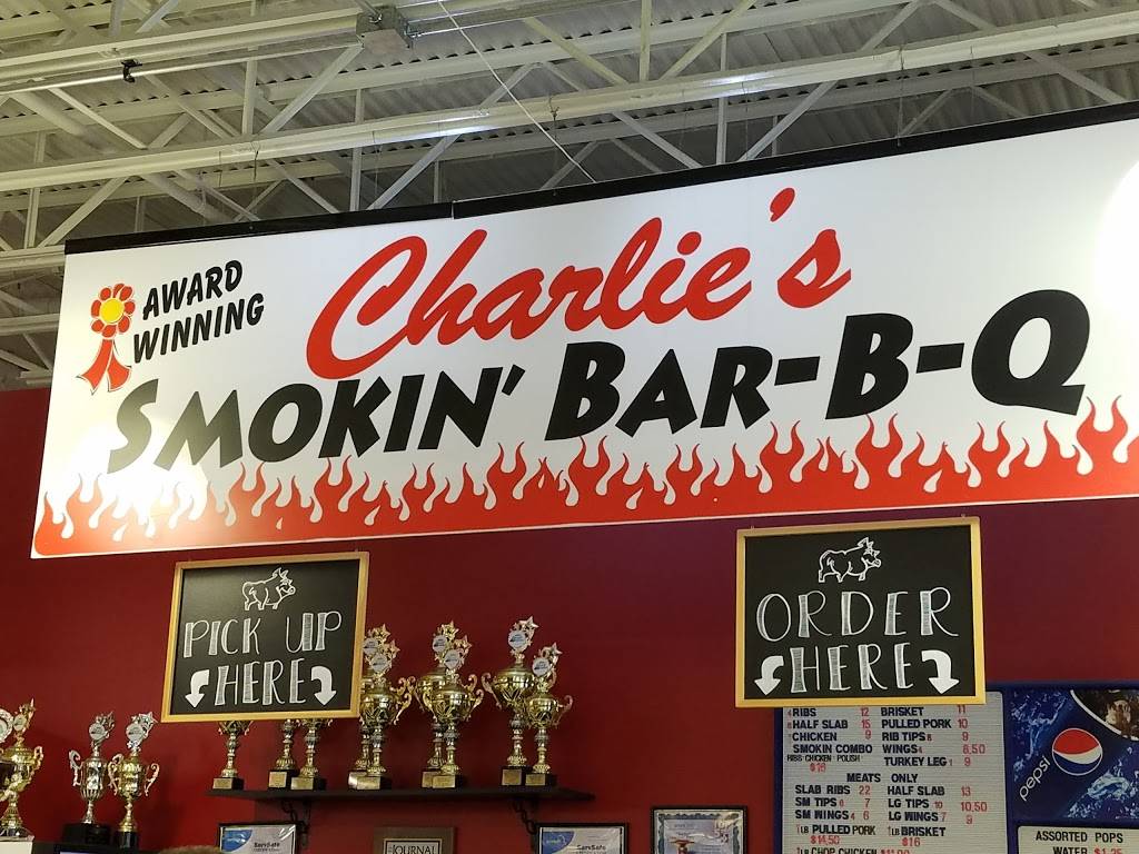 Charlies Smokin BBQ | restaurant | 300 E 1st St, Flint, MI 48502, USA | 8105774043 OR +1 810-577-4043