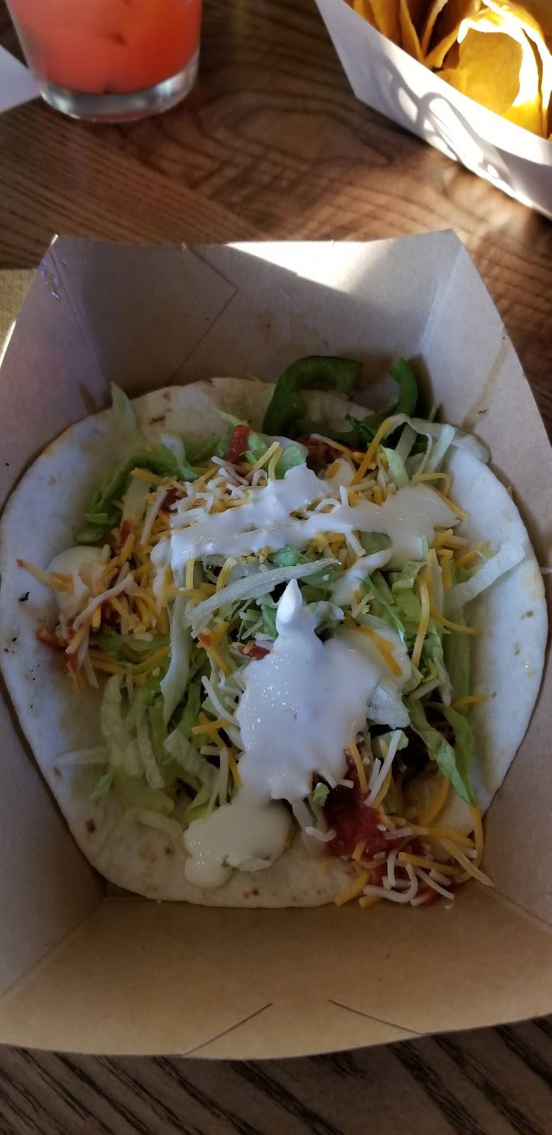 El Jefe Taqueria - Salem | restaurant | 8 W Main St, Salem, VA 24153, USA | 5404044304 OR +1 540-404-4304