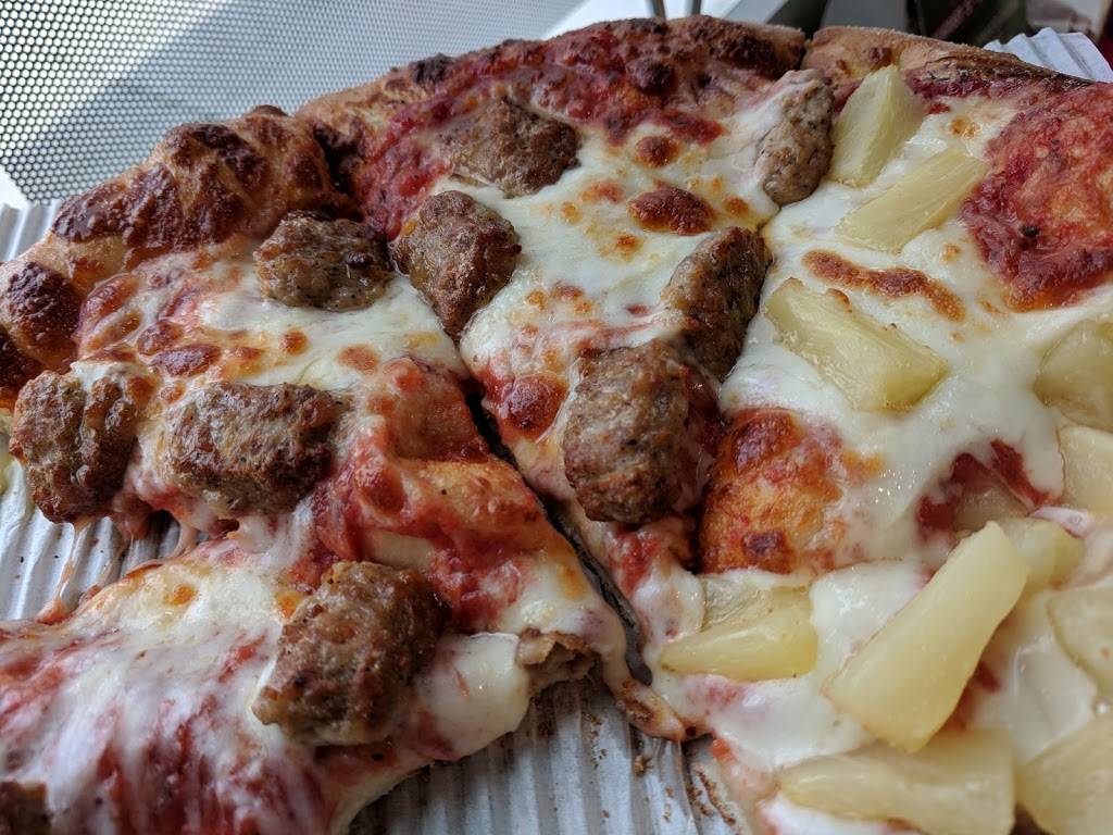 Marcos Pizza | meal delivery | 1230 S Hover St, Longmont, CO 80501, USA | 7207594900 OR +1 720-759-4900