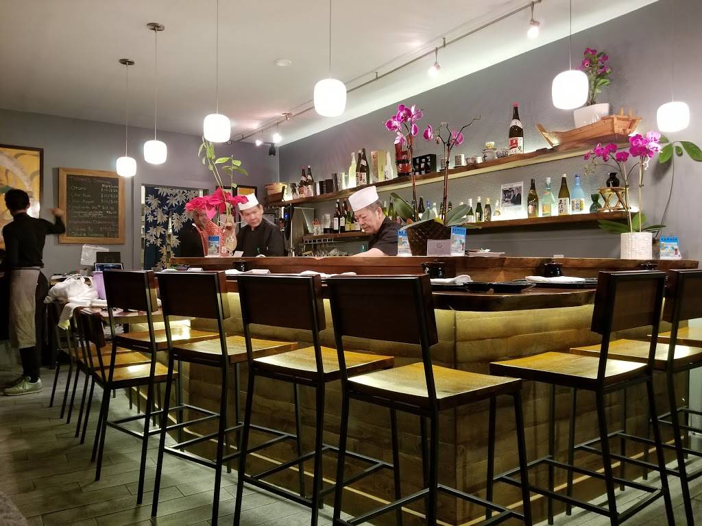 Akira Japanese Restaurant | restaurant | 1634 Bush St, San Francisco, CA 94109, USA | 4158008498 OR +1 415-800-8498