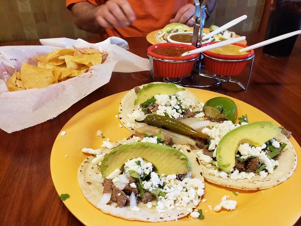 Tacos & Beer | restaurant | 1008 SE Port St Lucie Blvd, Port St. Lucie, FL 34952, USA | 7723351133 OR +1 772-335-1133