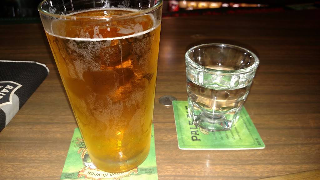 Ashleys on Fourth | restaurant | 1731 E 4th St, Long Beach, CA 90802, USA | 5624955700 OR +1 562-495-5700