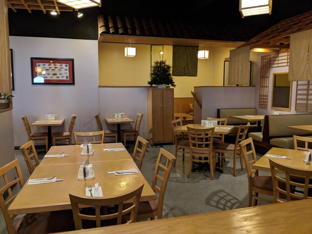 Tokyo Grill & Sushi | restaurant | 4478 Breton Rd SE, Kentwood, MI 49508, USA | 6164553433 OR +1 616-455-3433