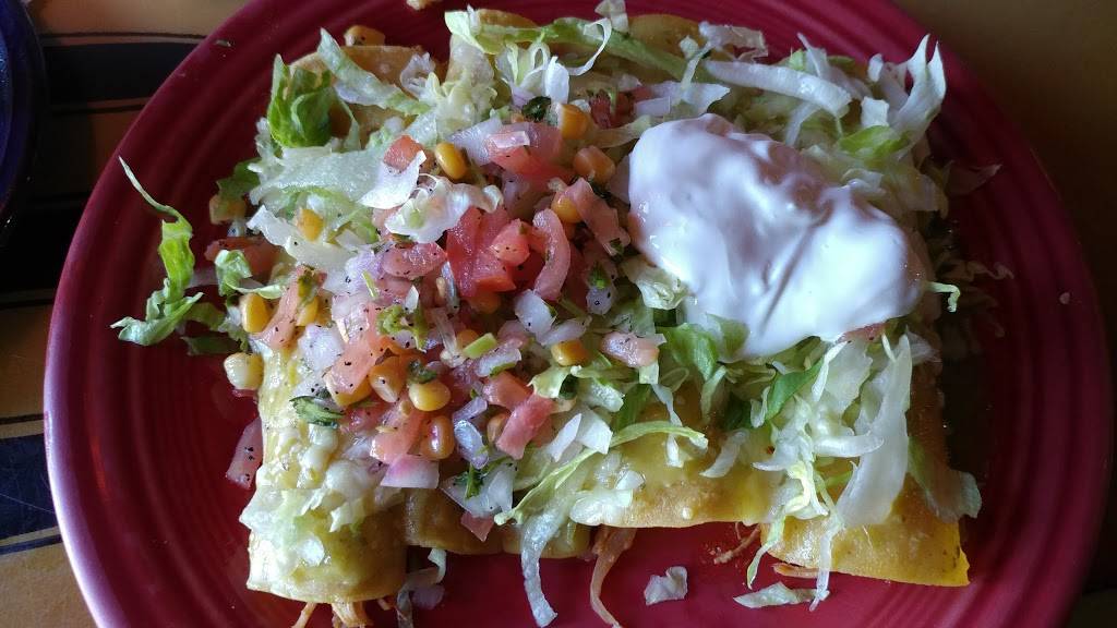 Los Gallos Mexican Restaurant and Cantina | restaurant | 9159 Market St, North Lima, OH 44452, USA | 3309532390 OR +1 330-953-2390