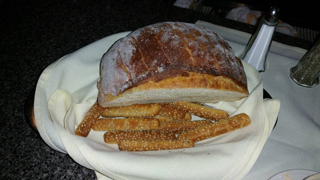 Palm Court | night club | 1912 N Arlington Heights Rd, Arlington Heights, IL 60004, USA | 8478707770 OR +1 847-870-7770