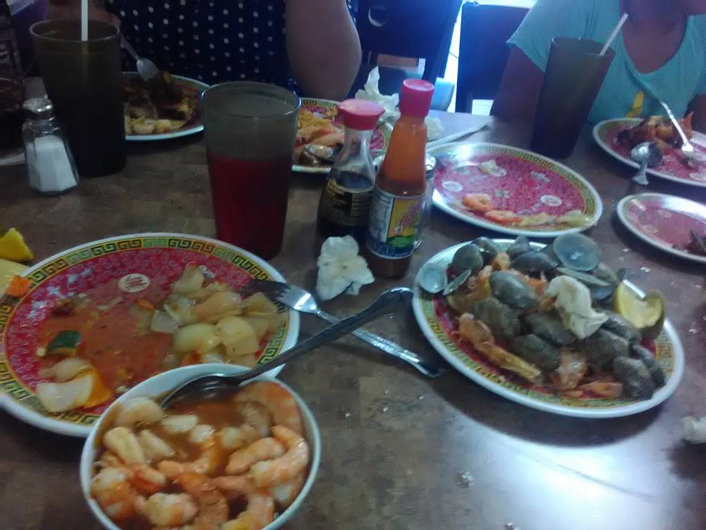 Dragon Buffet Restaurant | restaurant | 272 W Mariposa Rd, Nogales, AZ 85621, USA | 5207612833 OR +1 520-761-2833
