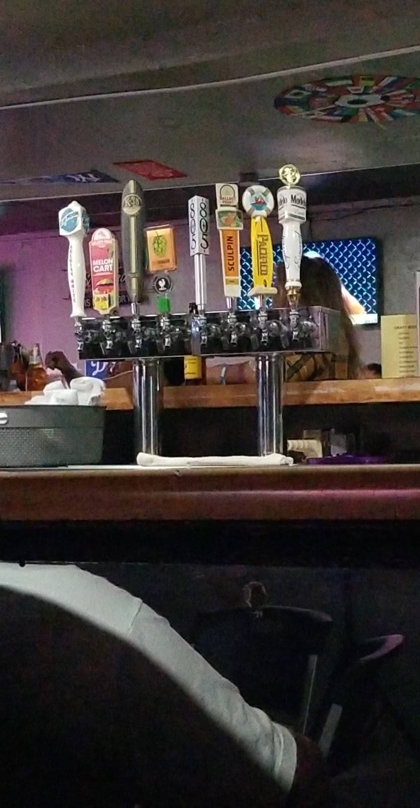 Caliz Sports Bar | restaurant | 300 W Anaheim St, Long Beach, CA 90813, USA | 5622838995 OR +1 562-283-8995