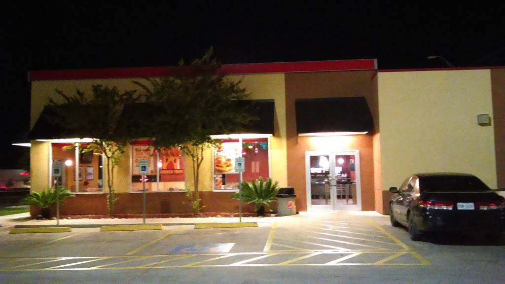 Burger King | restaurant | 420 Valley Hi Dr, San Antonio, TX 78227, USA | 2106733900 OR +1 210-673-3900