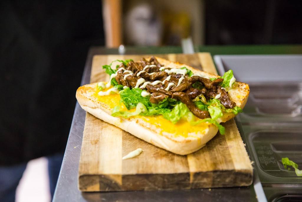 Arepas Bee | restaurant | 13412 Jefferson Davis Highway, (Inside Beehive Playground), Woodbridge, VA 22191, USA | 7039107108 OR +1 703-910-7108