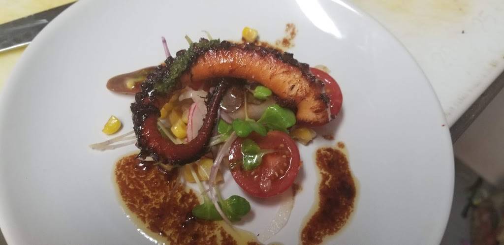 The Waxwing | restaurant | 34 West St, West Hatfield, MA 01088, USA | 4132476113 OR +1 413-247-6113