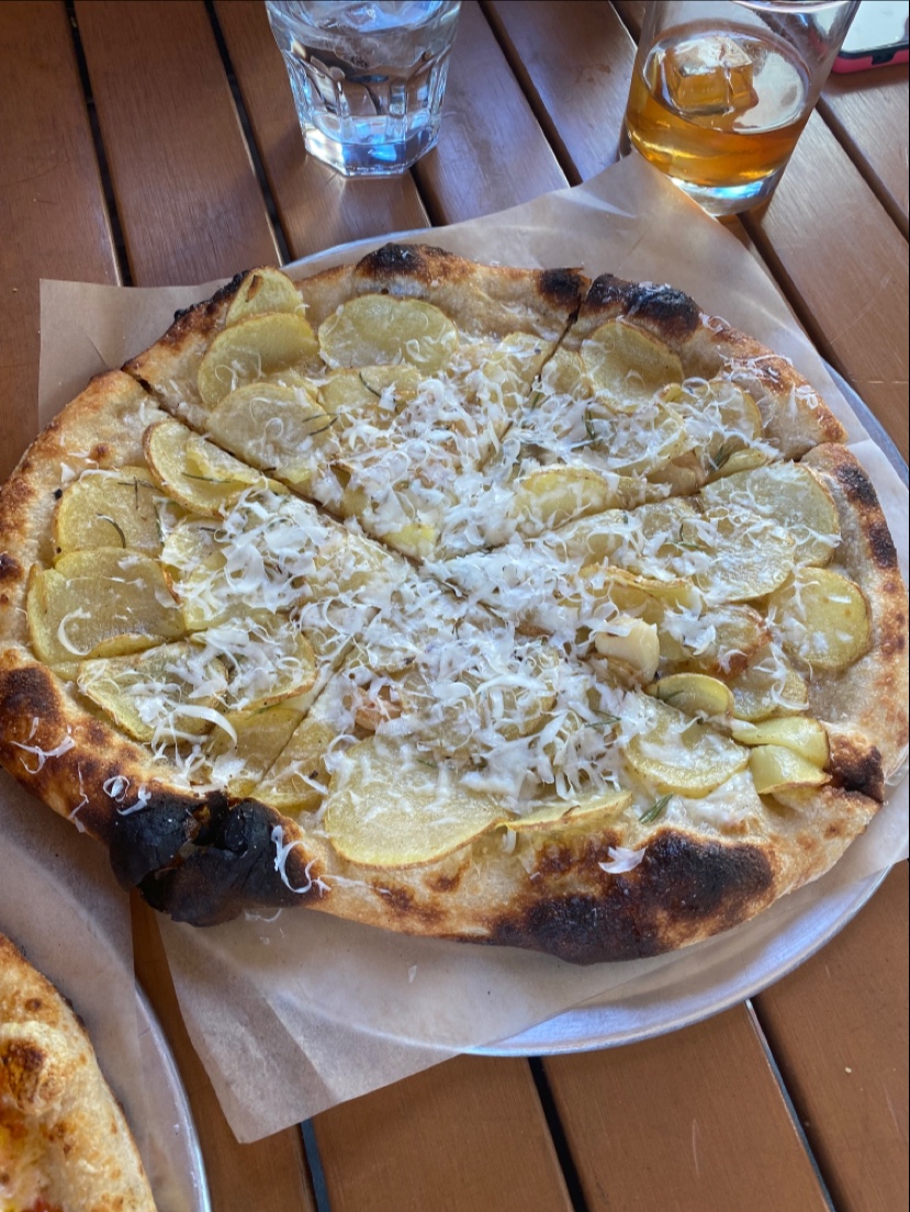 Reilly Craft Pizza & Drink NORTH | restaurant | 7262 N Oracle Rd, Tucson, AZ 85704, USA | 5204475759 OR +1 520-447-5759