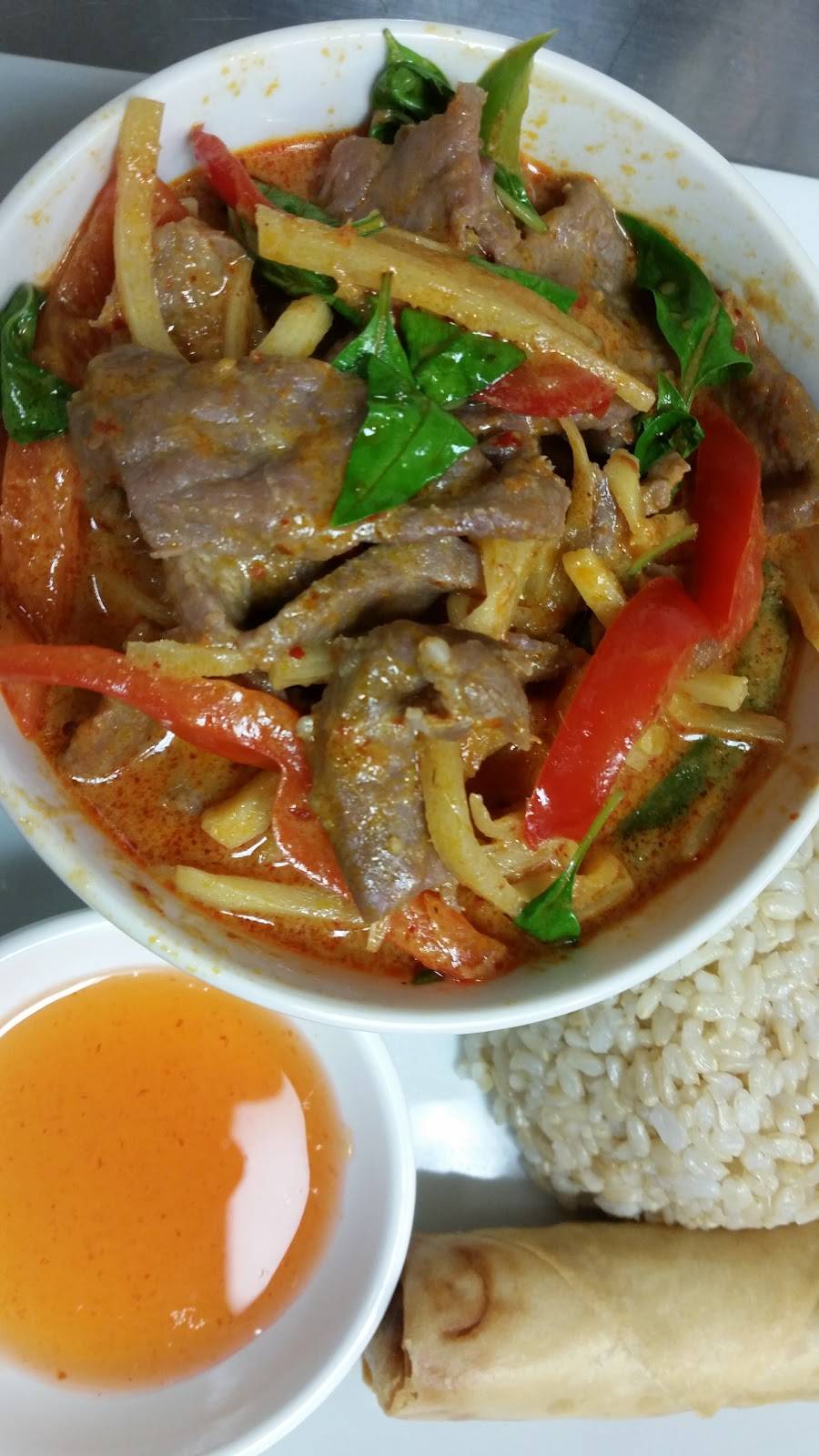 Chutamas Thai Cuisine | restaurant | 8333 Tampa Ave, Northridge, CA 91324, USA | 8186789326 OR +1 818-678-9326