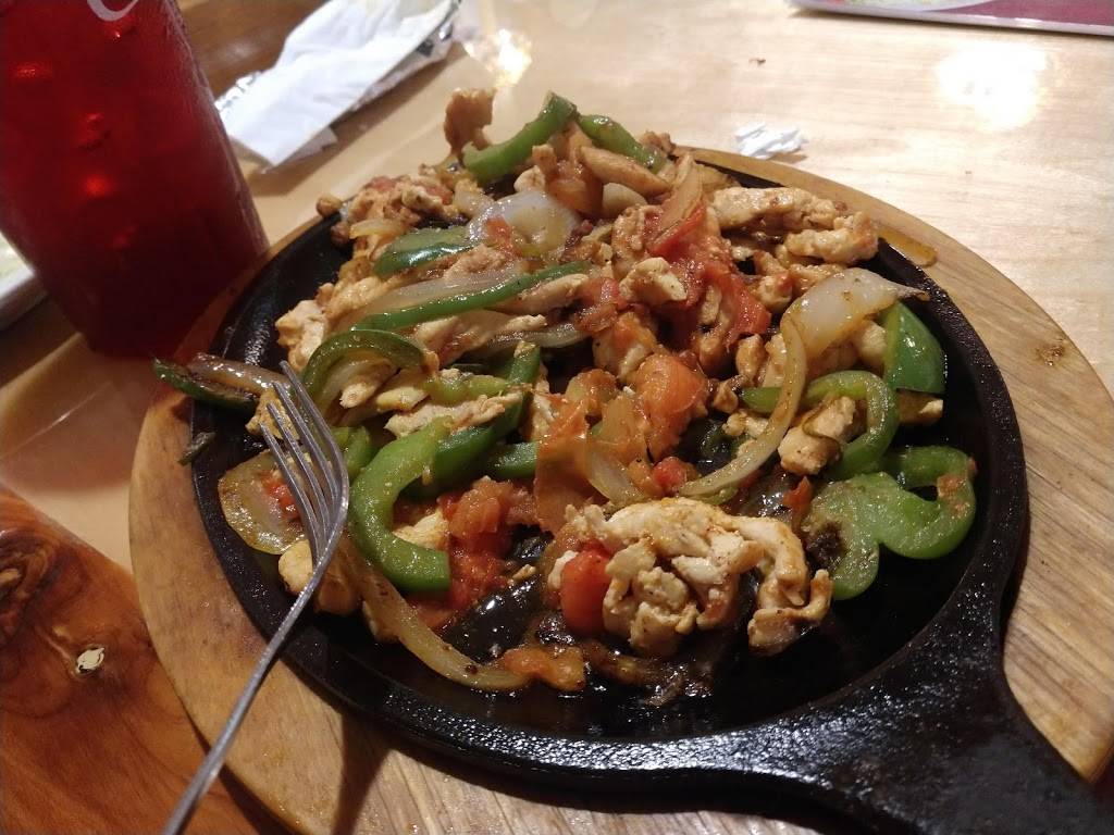 Toro Mexican Grill | restaurant | 2550 E Morris Blvd, Morristown, TN 37813, USA | 4233183405 OR +1 423-318-3405