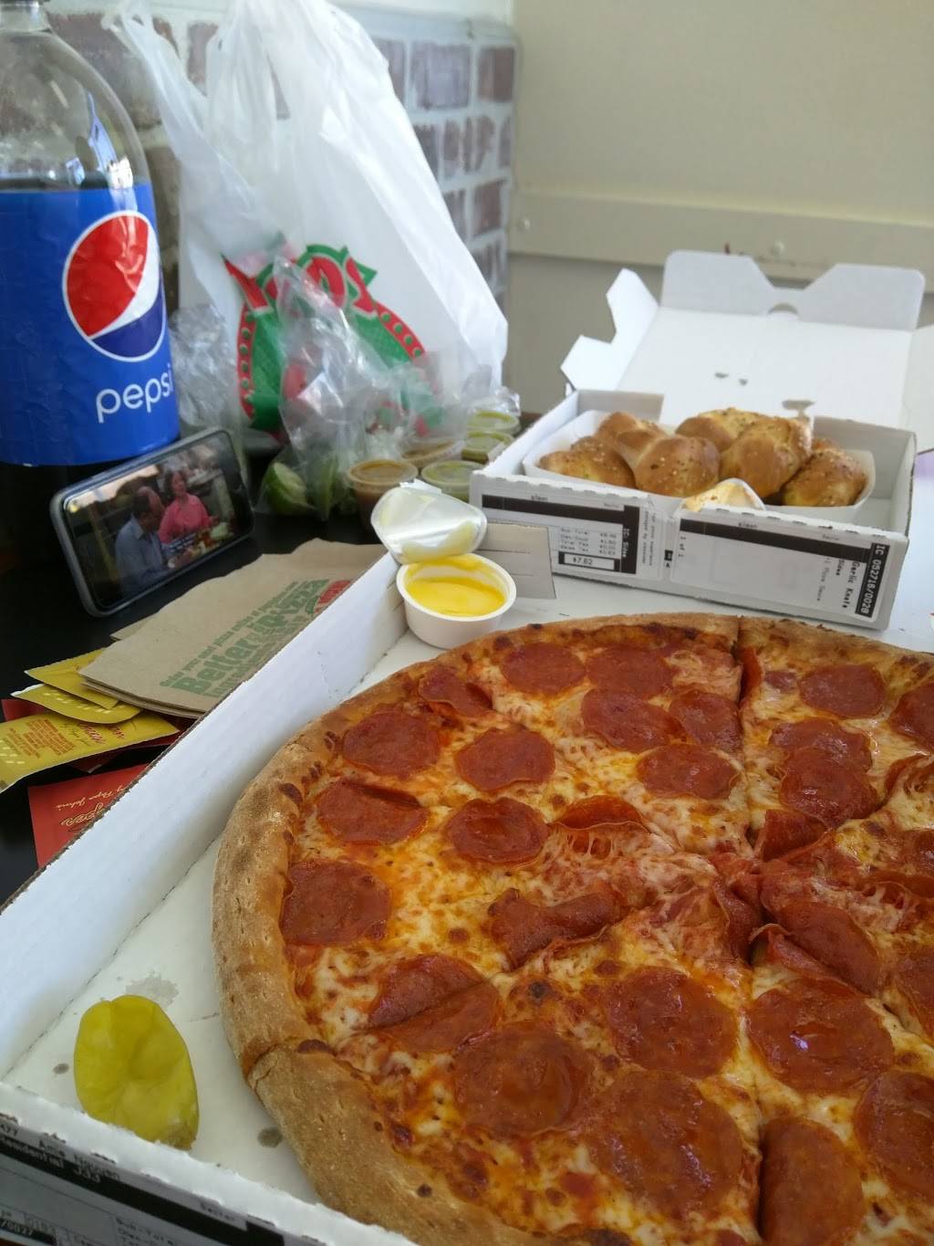 Papa Johns Pizza | restaurant | 1301 Westwood Blvd, Los Angeles, CA 90024, USA | 3104782999 OR +1 310-478-2999