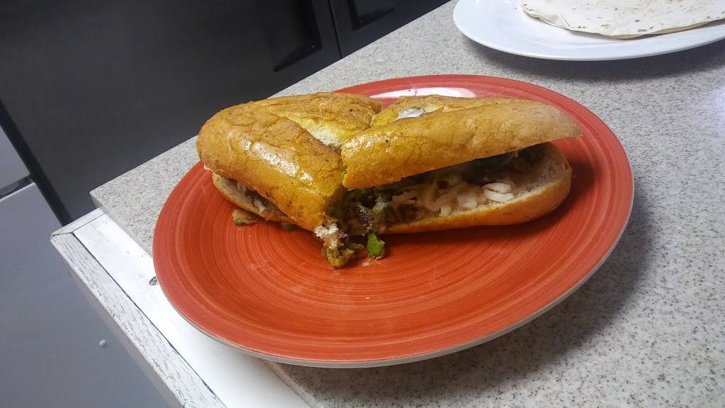 Tacos y Más | restaurant | 548 Oliver, Wichita, KS 67218, USA | 3166121188 OR +1 316-612-1188