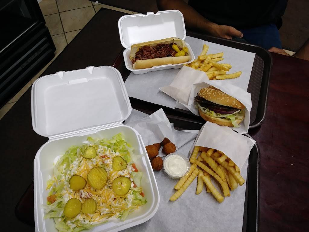 Tipton Burger | restaurant | 398 S Burnett Rd, Tipton, CA 93272, USA | 5597524468 OR +1 559-752-4468