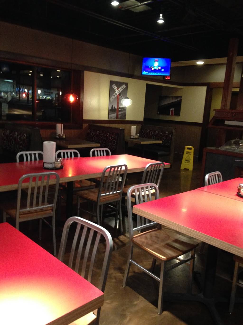 Pizza Hut | restaurant | 6111 Crawfordsville Rd, Speedway, IN 46224, USA | 3173810507 OR +1 317-381-0507