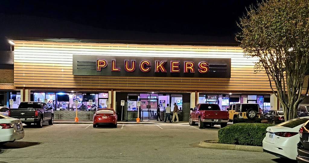 Pluckers Wing Bar | restaurant | 9070 Research Blvd Ste 201C, Austin, TX 78758, USA | 5125339464 OR +1 512-533-9464