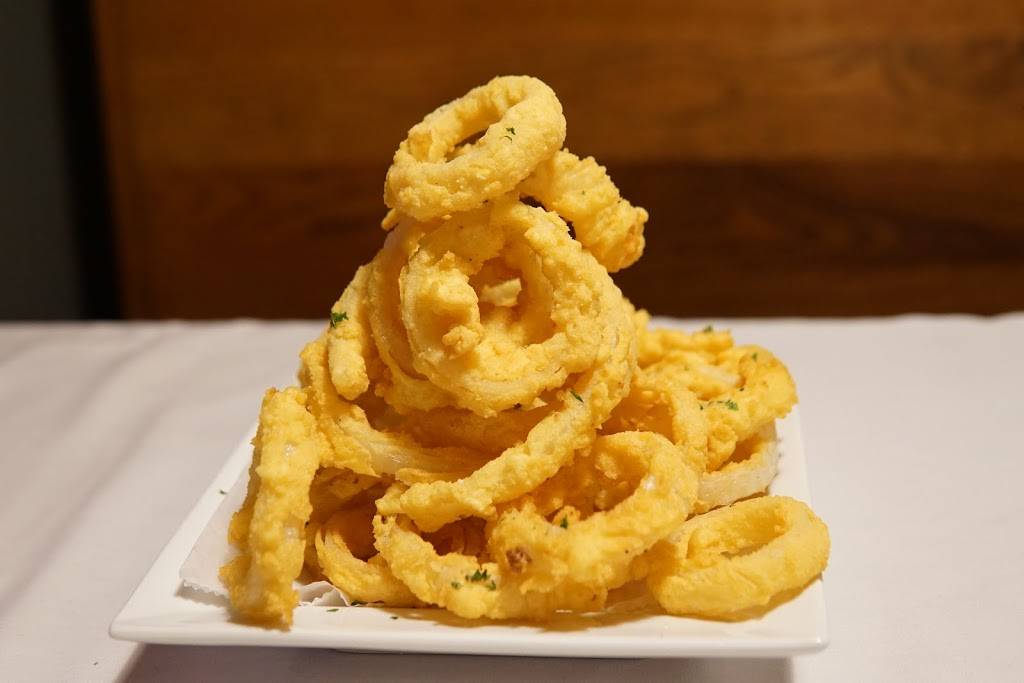 On the Trax | restaurant | 263 West St, Berlin, MA 01503, USA | 9784150244 OR +1 978-415-0244