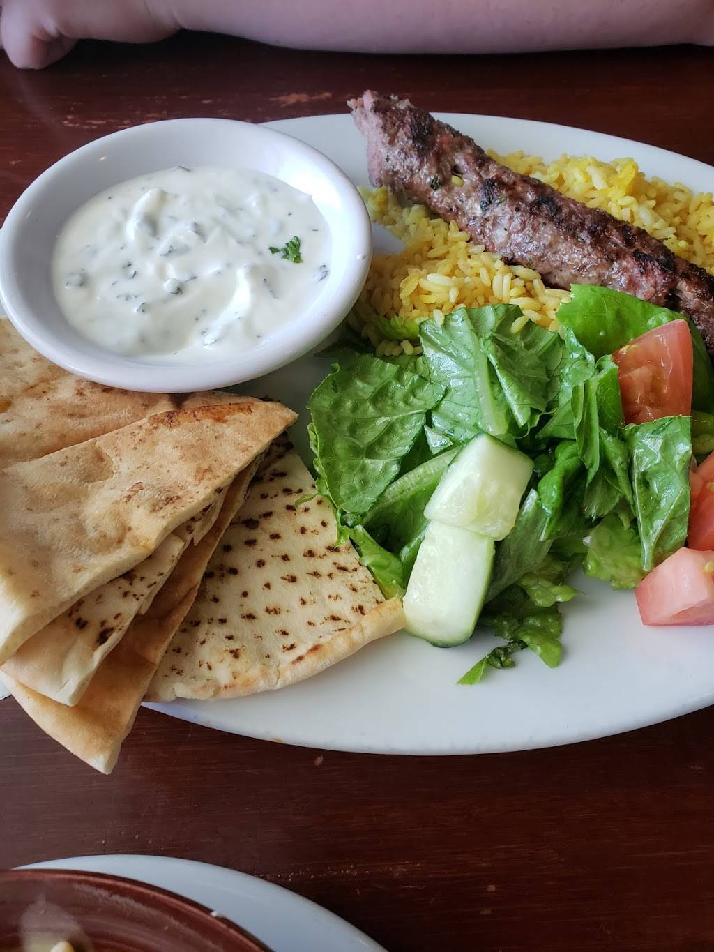 Willies Lebanese and Northwest Cuisine | restaurant | 400 International Way, Springfield, OR 97477, USA | 5413936561 OR +1 541-393-6561