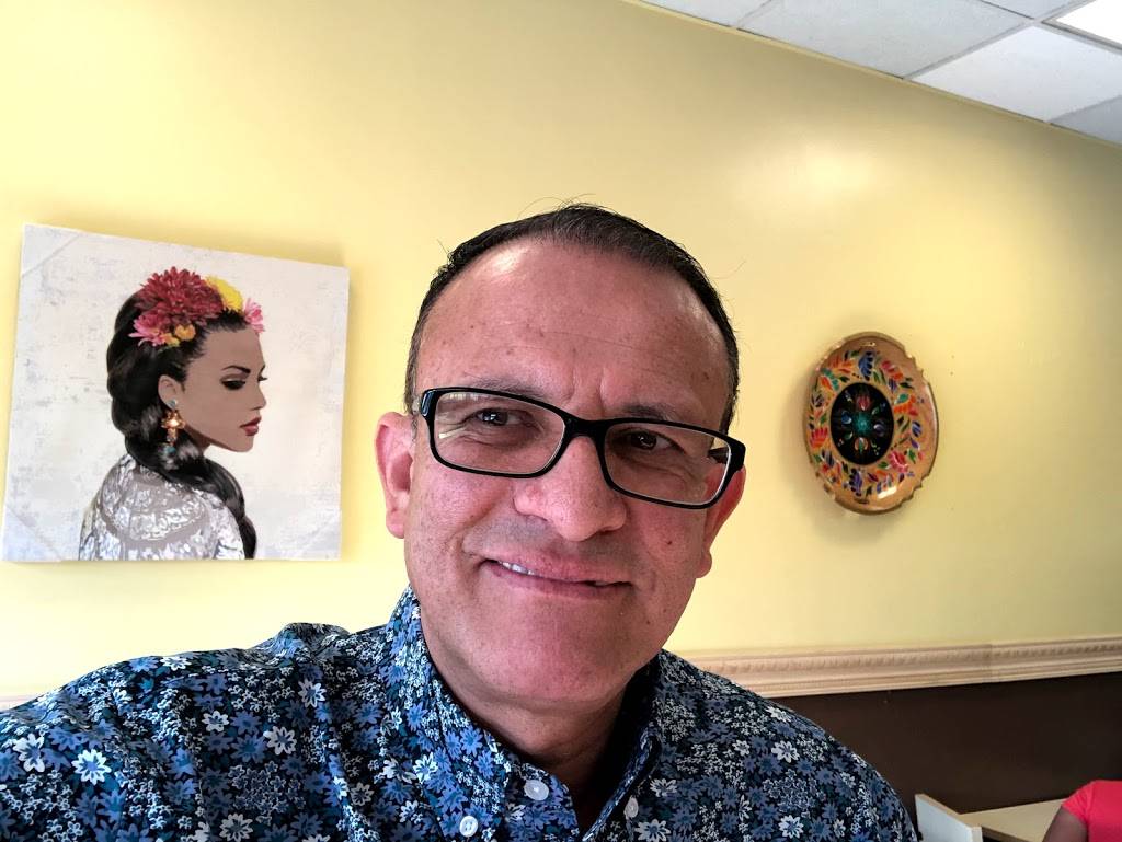 Eben-Ezer Mexican & Salvadorian Restaurant | restaurant | 2650 W Patapsco Ave, Baltimore, MD 21230, USA | 4439613036 OR +1 443-961-3036