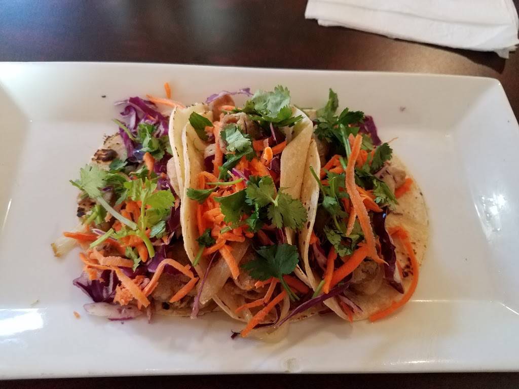 Viva Vegeria | restaurant | 1422 Nogalitos St, San Antonio, TX 78204, USA | 2104659233 OR +1 210-465-9233