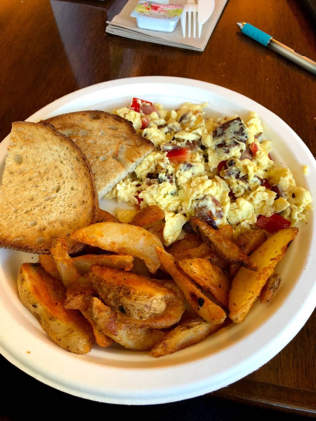 Boudin Bakery Cafe | bakery | 4 Embarcadero Center, Justin, Herman Plaza, San Francisco, CA 94111, USA | 4153623330 OR +1 415-362-3330