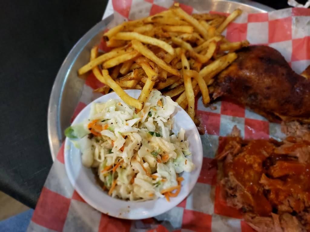 Fat Daddys BBQ | restaurant | 115 Hampton Ave, Greenwood, SC 29646, USA | 8642239111 OR +1 864-223-9111