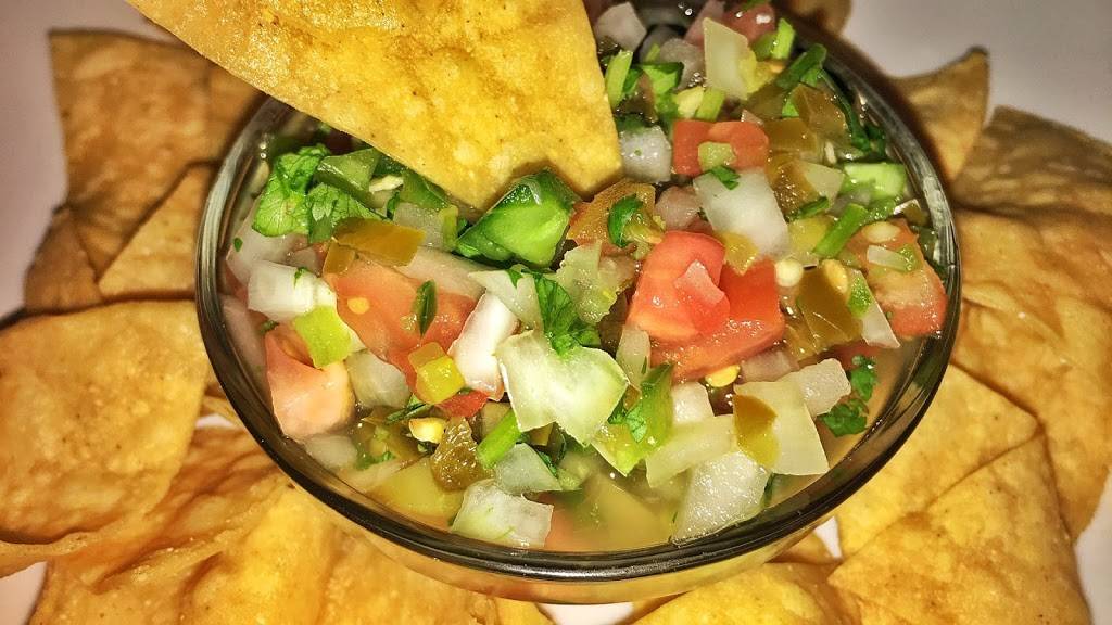 The Taco Place | restaurant | 15027 Woodlawn Ave, Dolton, IL 60419, USA | 7088411916 OR +1 708-841-1916