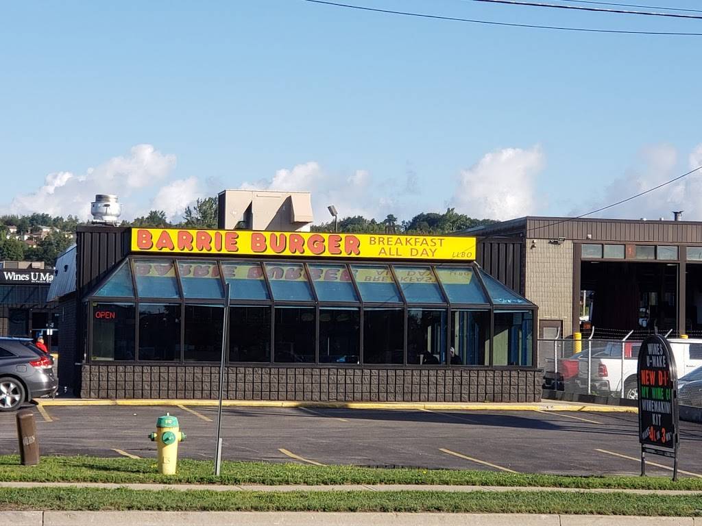 Barrie Burger Dunlop | restaurant | 404 Dunlop St W, Barrie, ON L4N 1C2, Canada | 7057220660 OR +1 705-722-0660