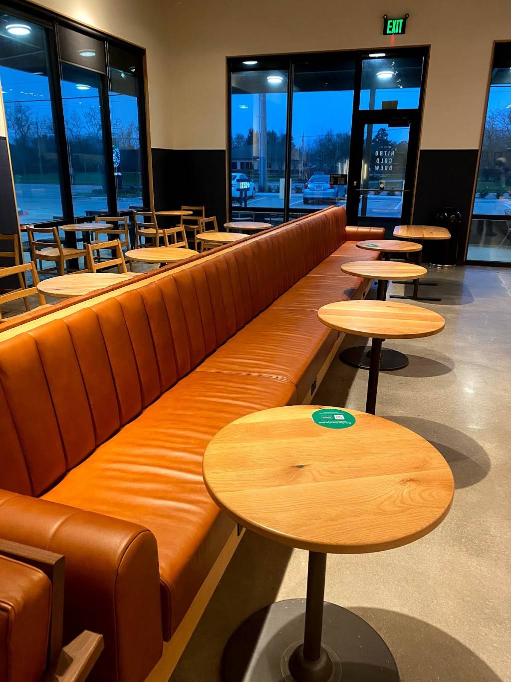 Starbucks | cafe | 402 W Farm to Market 517 Rd W, Dickinson, TX 77539, USA | 3463472655 OR +1 346-347-2655