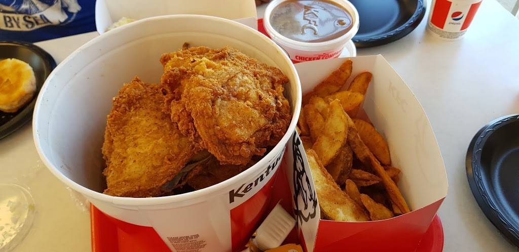 KFC | restaurant | 11970 Lebanon Rd, Cincinnati, OH 45241, USA | 5137696407 OR +1 513-769-6407