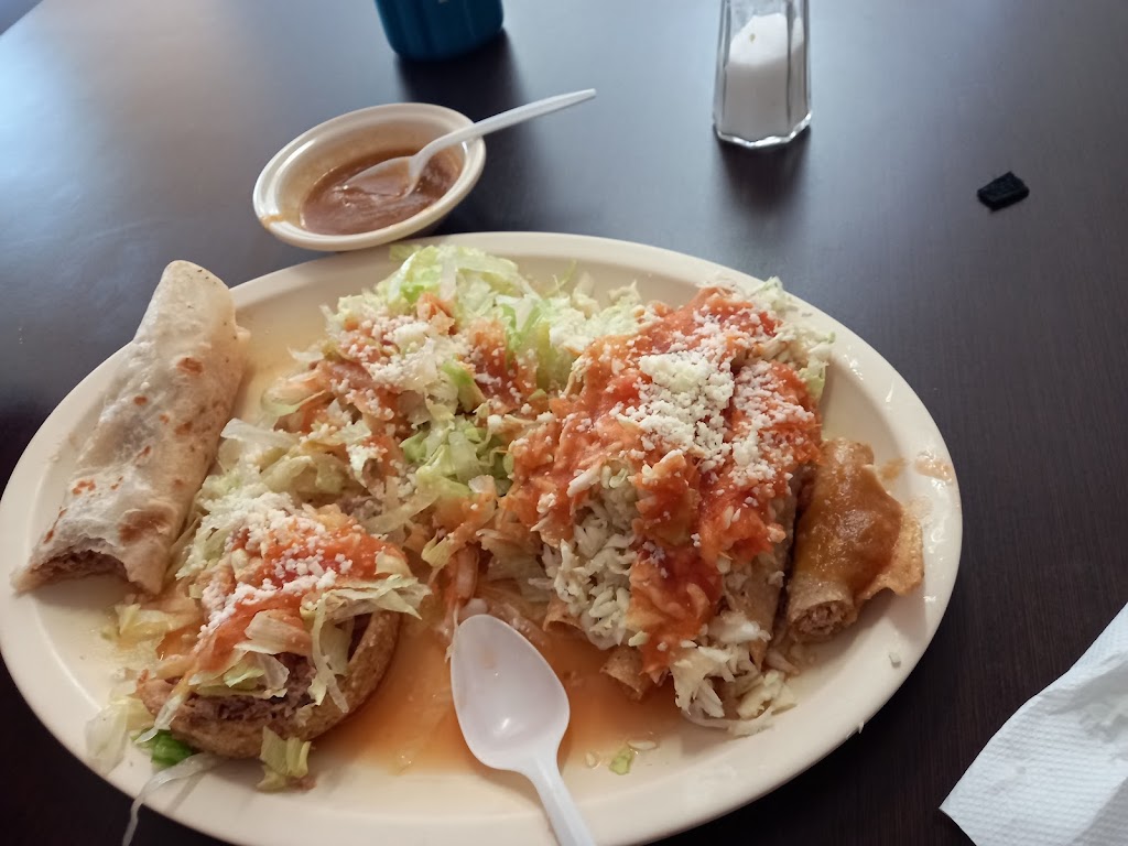 Flautas & Sopes | restaurant | 1622 S 4th St, El Centro, CA 92243, USA | 4422835090 OR +1 442-283-5090