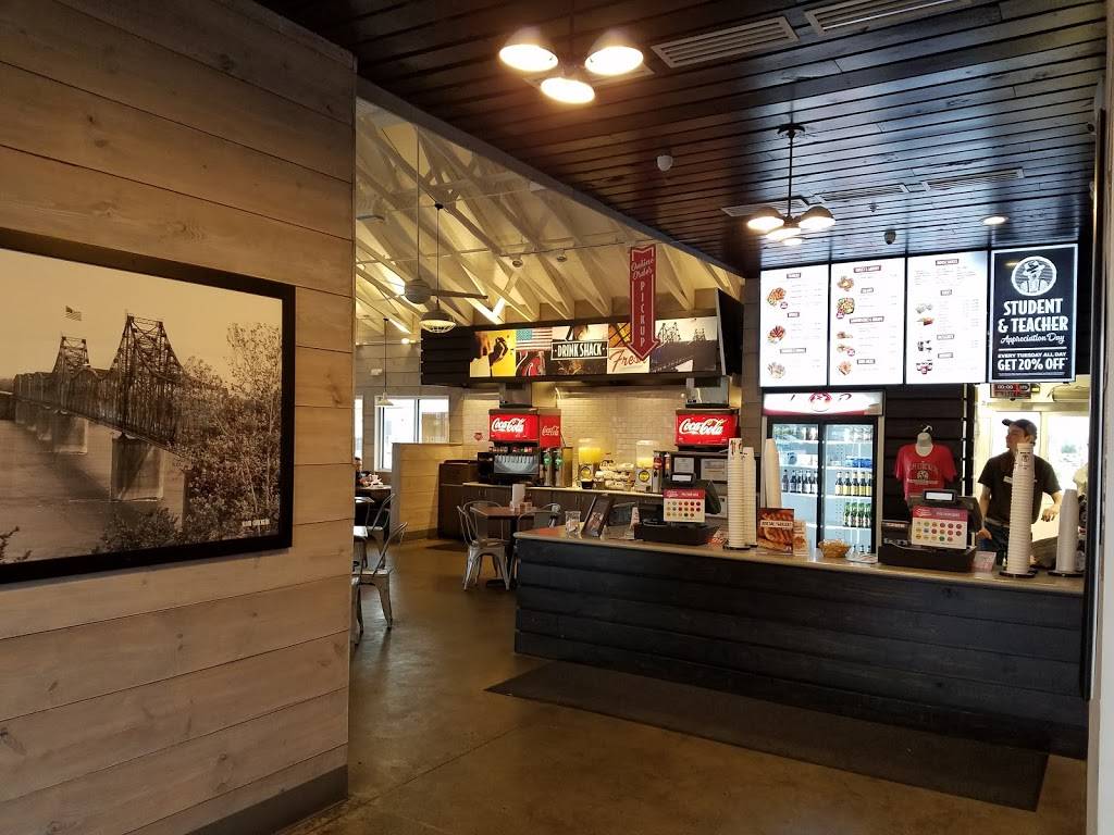 Slim Chickens | restaurant | 5528 N Tarrant Pkwy, Fort Worth, TX 76244, USA | 8178499101 OR +1 817-849-9101