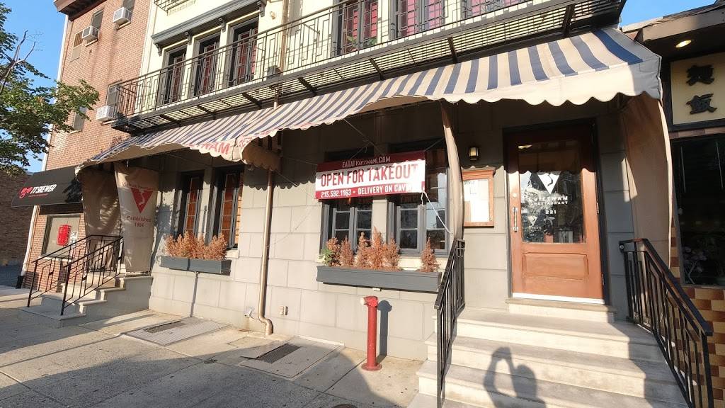 Vietnam Restaurant | restaurant | 221 N 11th St, Philadelphia, PA 19107, USA | 2155921163 OR +1 215-592-1163