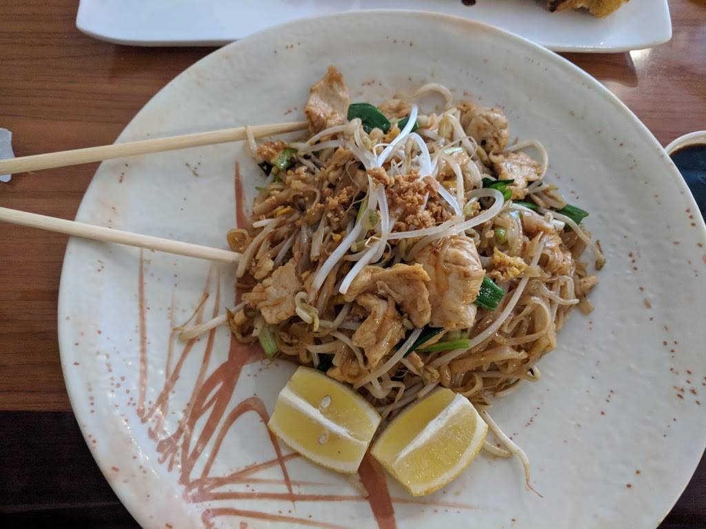 Ban Thai Sushi | restaurant | 173 Ashton Plaza St, Millbrook, AL 36054, USA | 3342851750 OR +1 334-285-1750