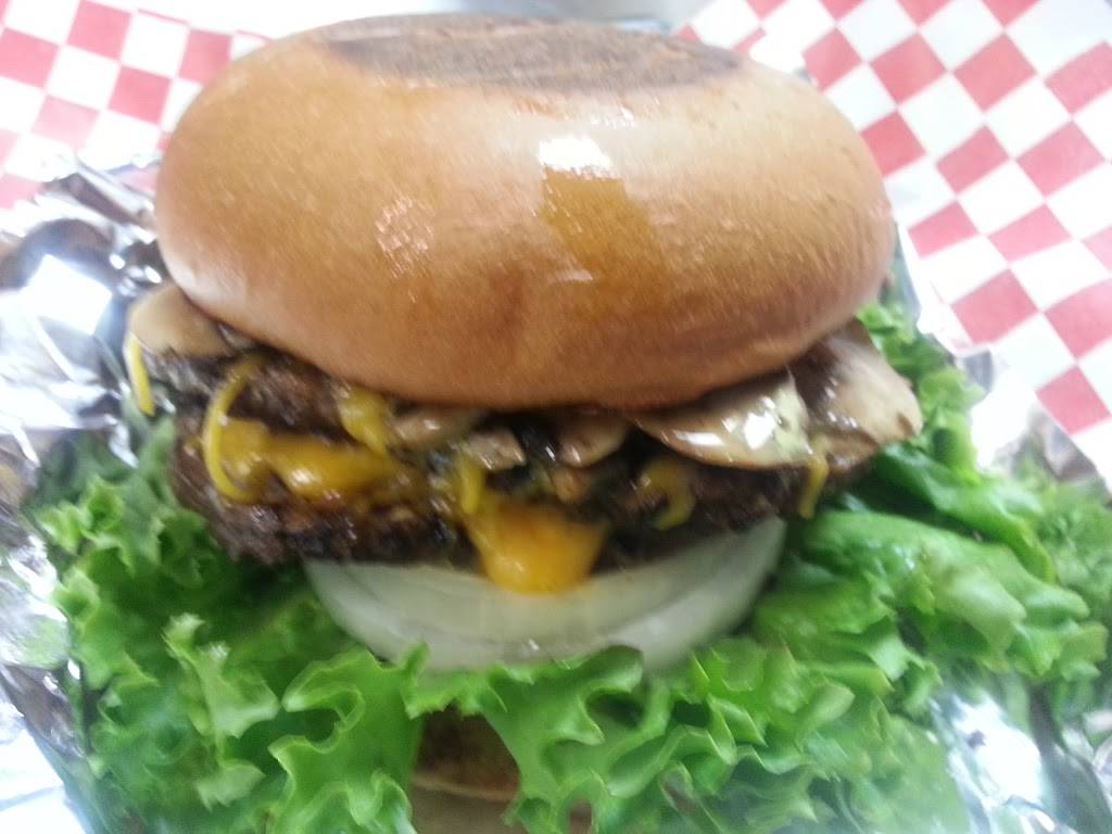 Bull Chicks | restaurant | 1392 E Palomar St #303, Chula Vista, CA 91913, USA | 6193970139 OR +1 619-397-0139