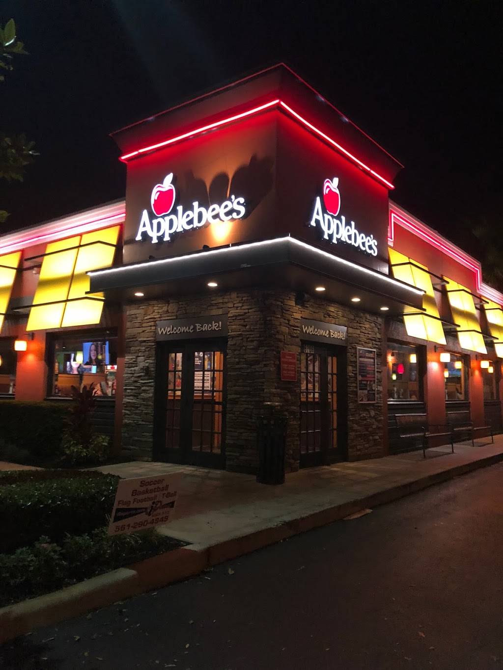 Applebees Grill + Bar | restaurant | 6706 Forest Hill Blvd, Greenacres, FL 33413, USA | 5616416332 OR +1 561-641-6332