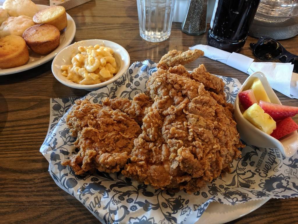 Cracker Barrel Old Country Store | restaurant | 619 Ridge Rd S, Wichita, KS 67209, USA | 3167221314 OR +1 316-722-1314