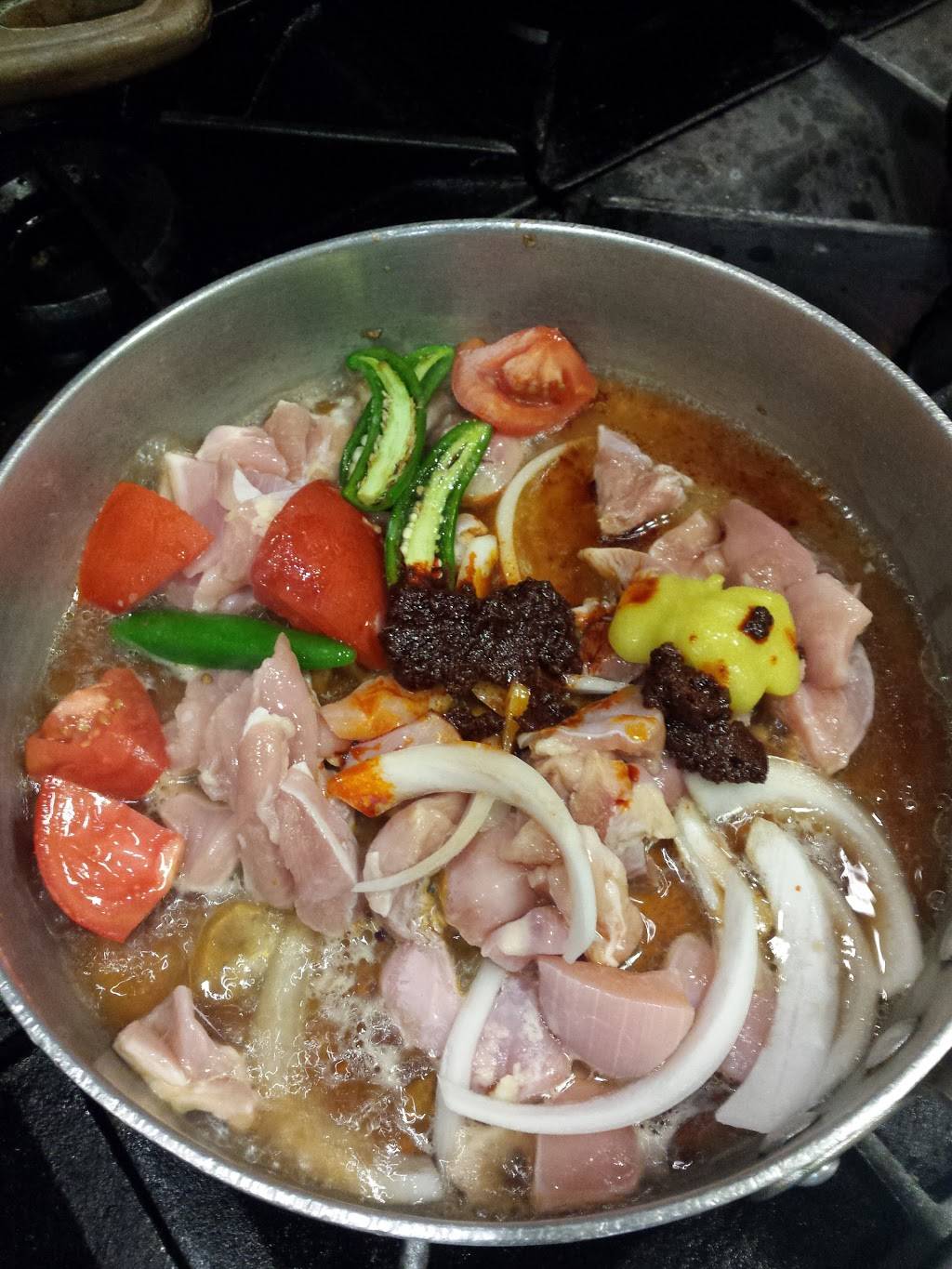 Oasis Cafe | cafe | 901 Divisadero St, San Francisco, CA 94115, USA | 4154744900 OR +1 415-474-4900