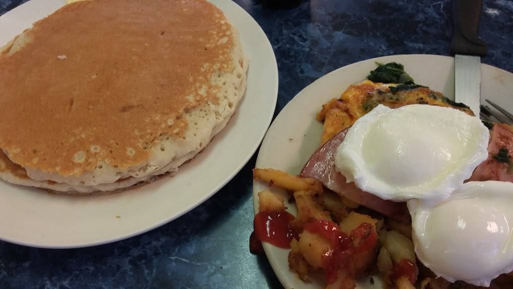 Branford Breakfast Connections | restaurant | 3787, 1188 Main St, Branford, CT 06405, USA | 2034834597 OR +1 203-483-4597