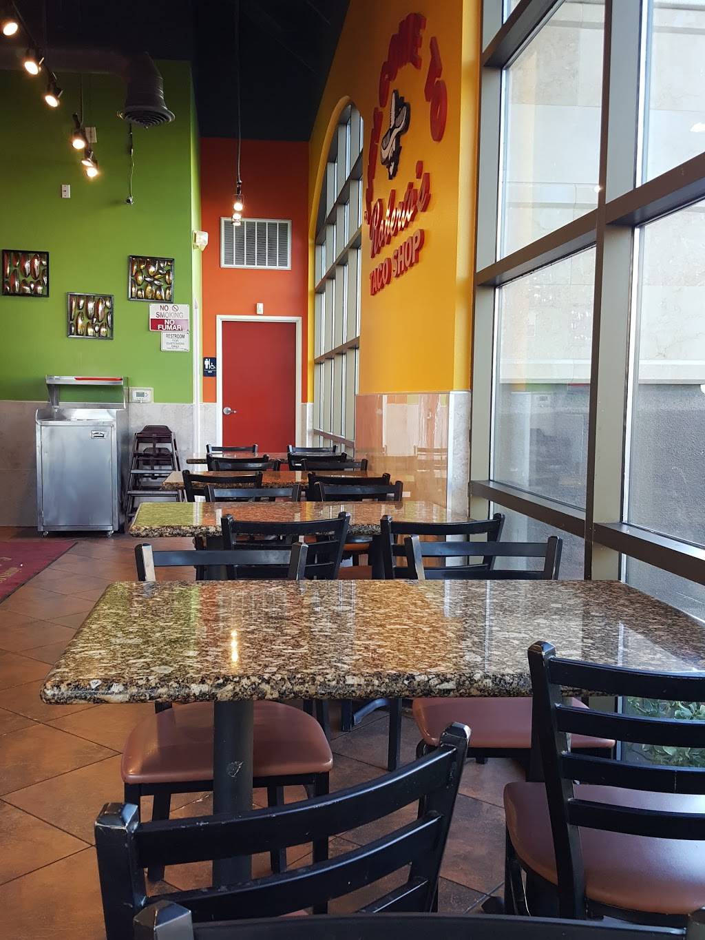 Robertos Taco Shop | restaurant | 10030 W Cheyenne Ave #130, Las Vegas, NV 89129, USA | 7022280134 OR +1 702-228-0134