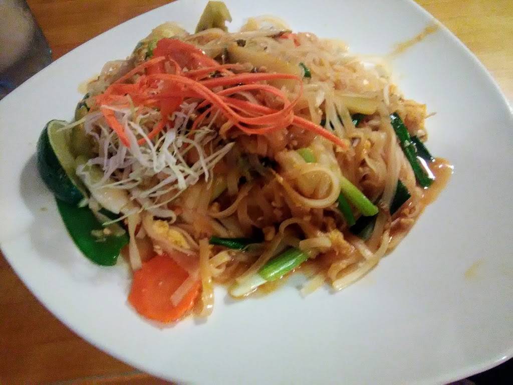 Little Saigon Restaurant | restaurant | 1531 Wabash Ave, Springfield, IL 62704, USA | 2177269633 OR +1 217-726-9633