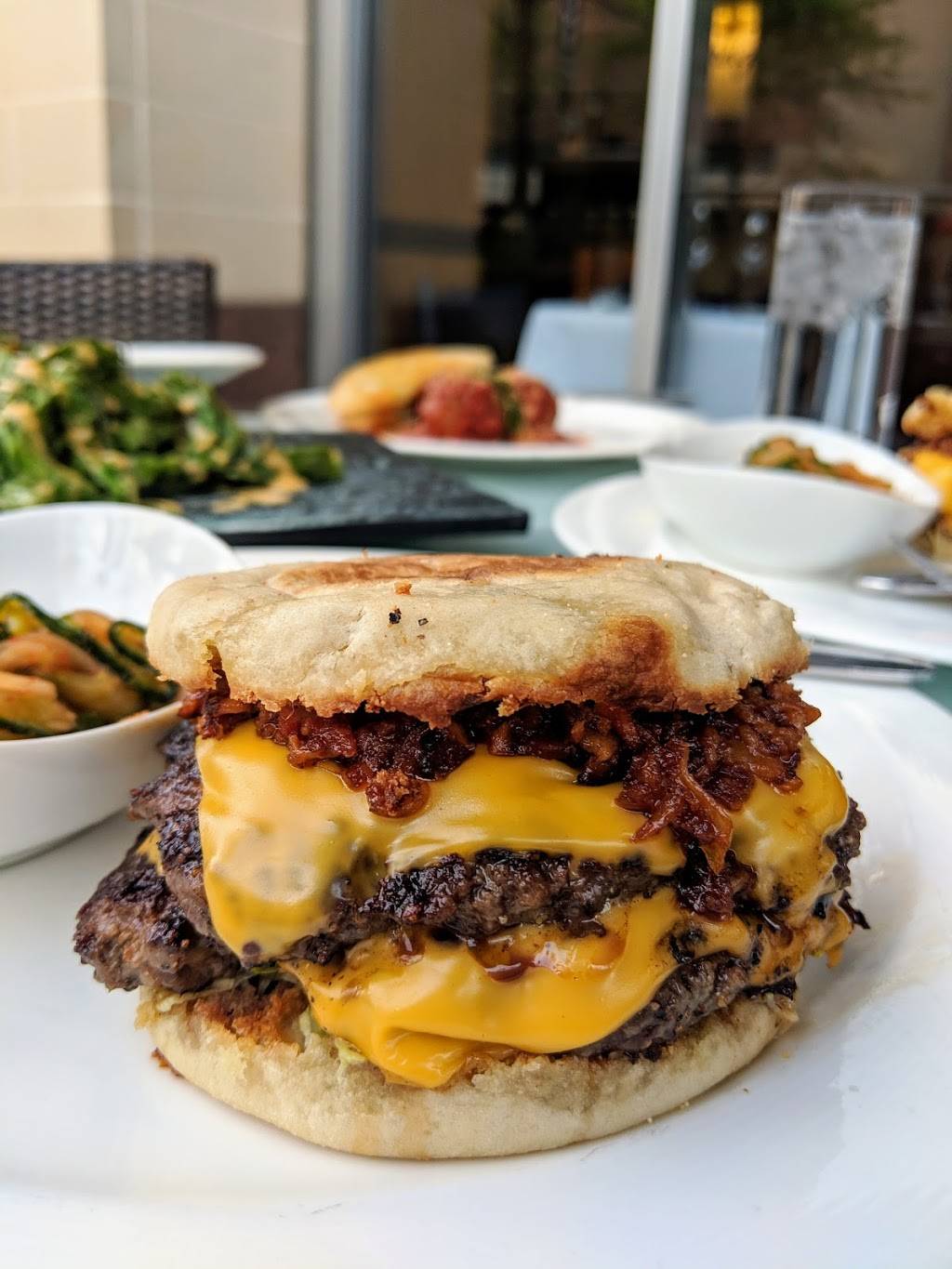 TRIS | night club | 24 Waterway Ave #125, The Woodlands, TX 77380, USA | 2812035641 OR +1 281-203-5641